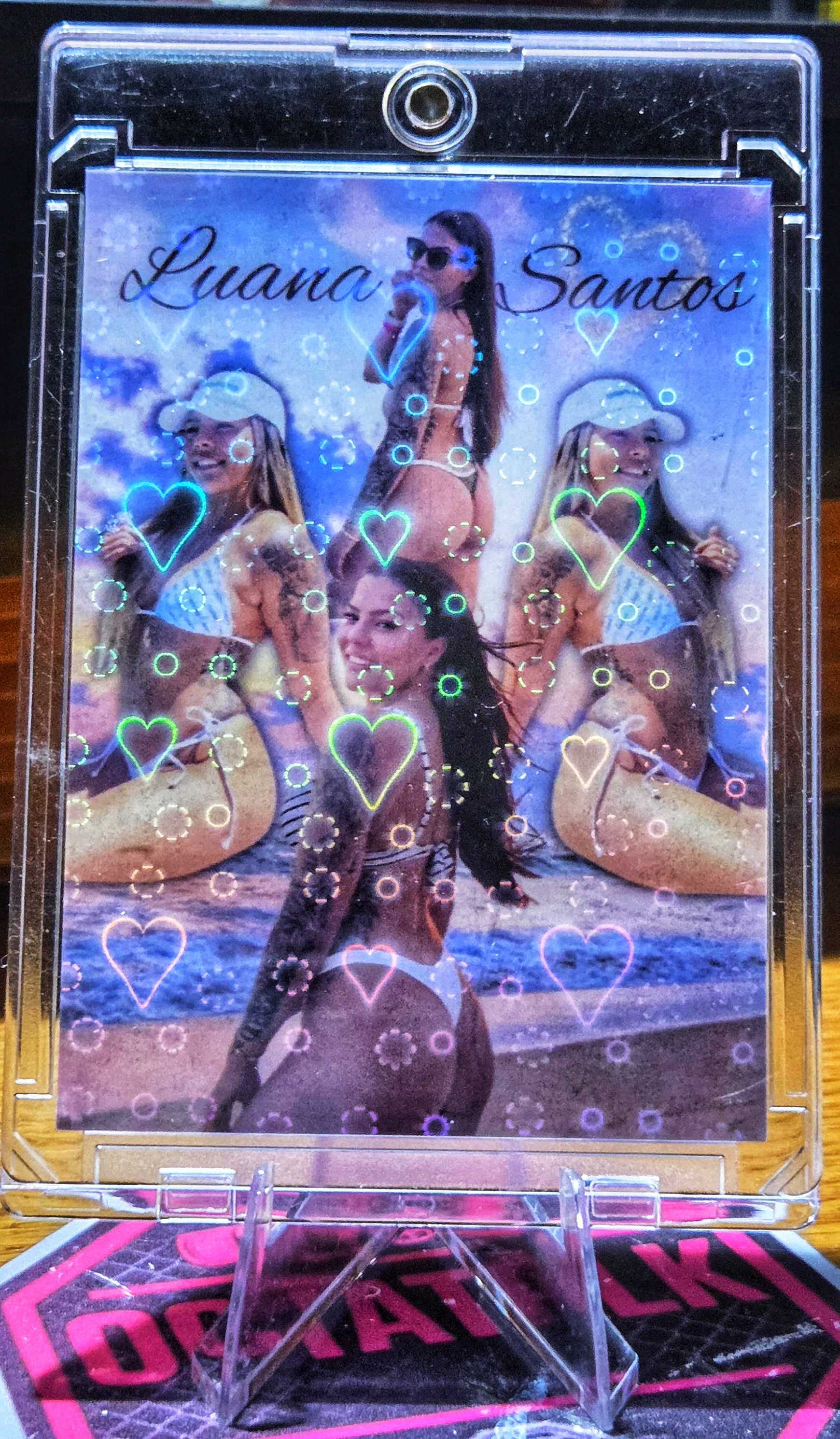 Luana Santos custom card
